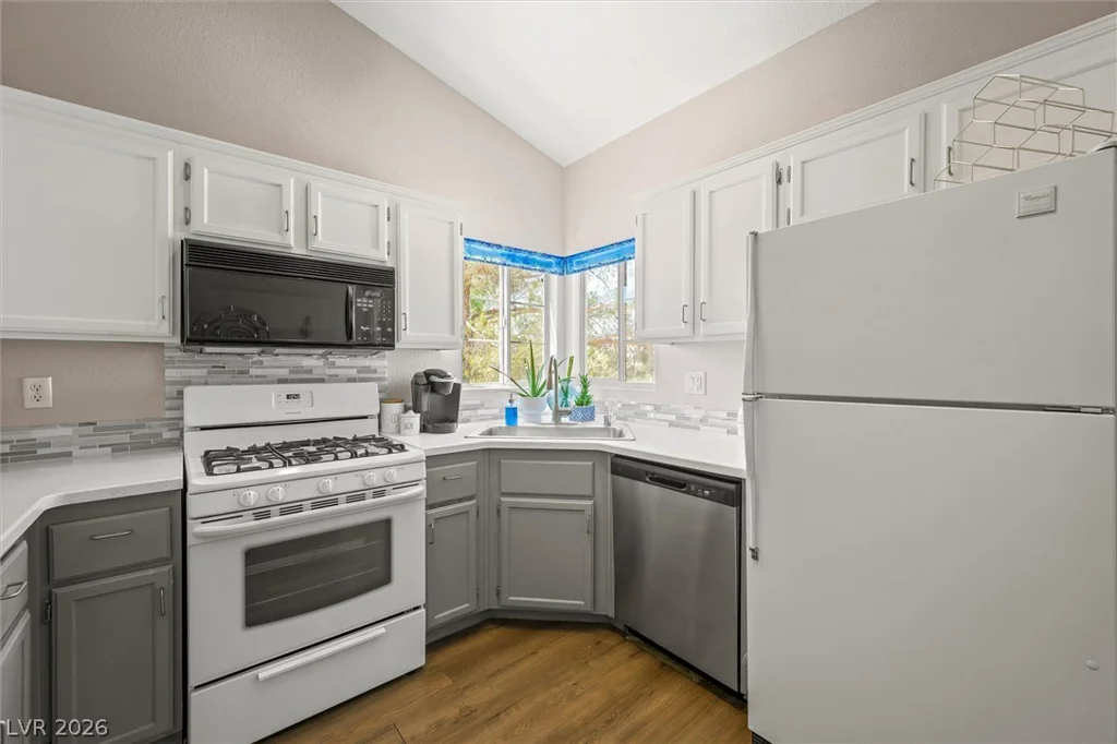 1830 Buffalo, Las Vegas, NV 89128