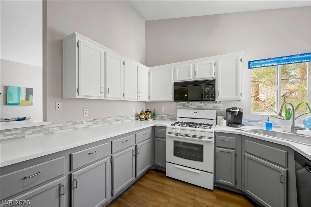 1830 Buffalo, Las Vegas, NV 89128