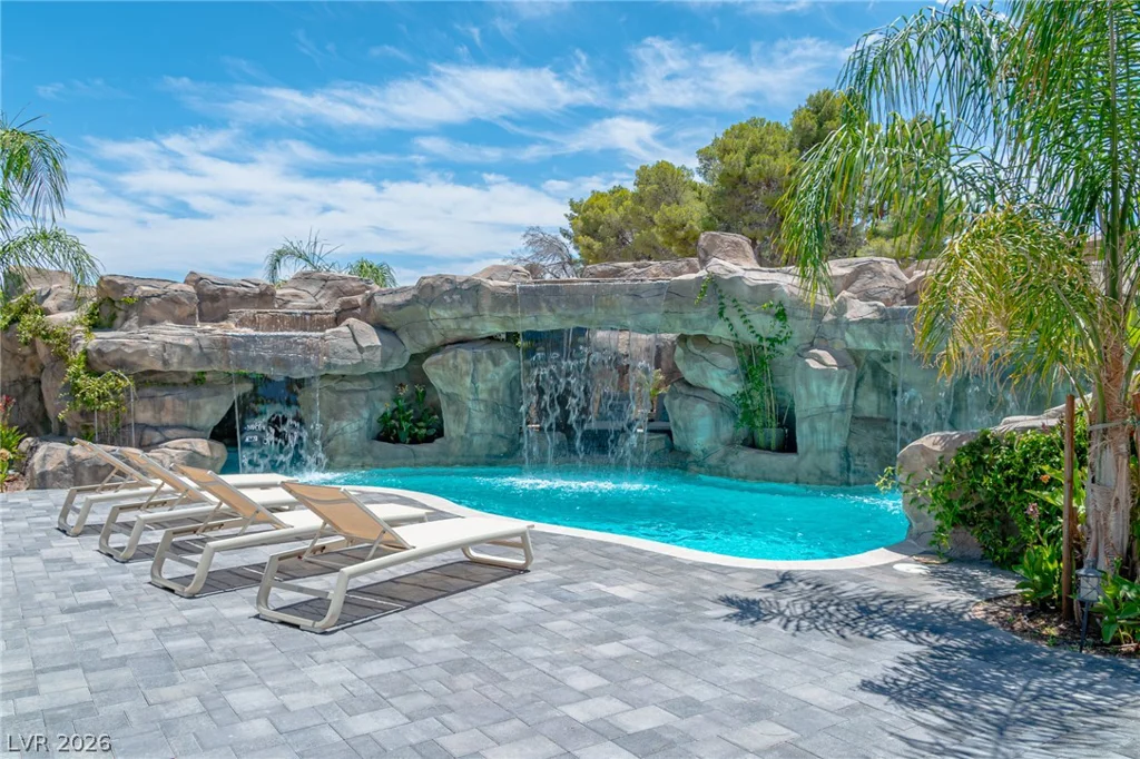 2925 Thurman, Las Vegas, NV 89120