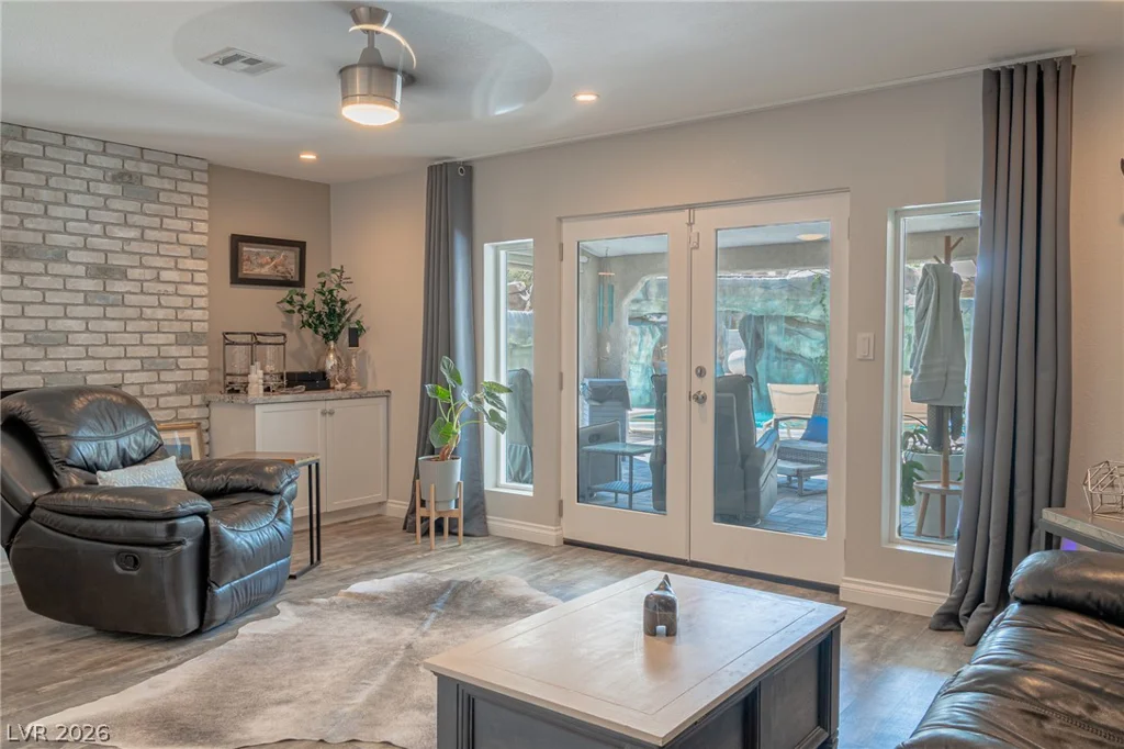 2925 Thurman, Las Vegas, NV 89120