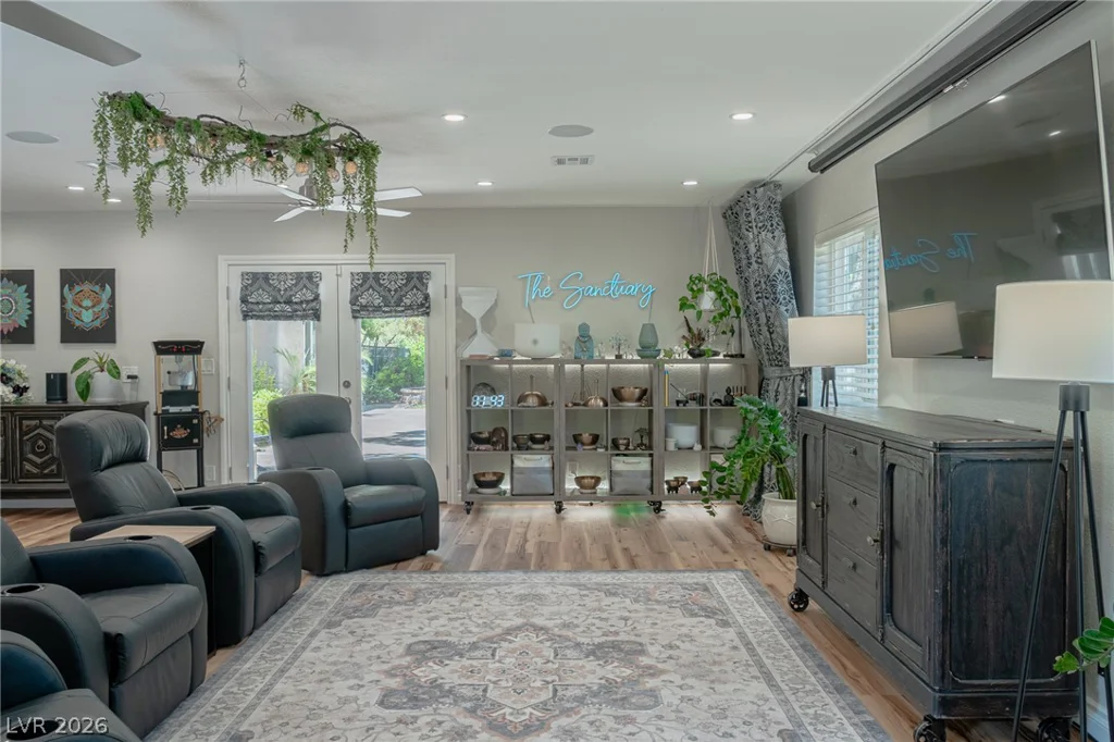 2925 Thurman, Las Vegas, NV 89120