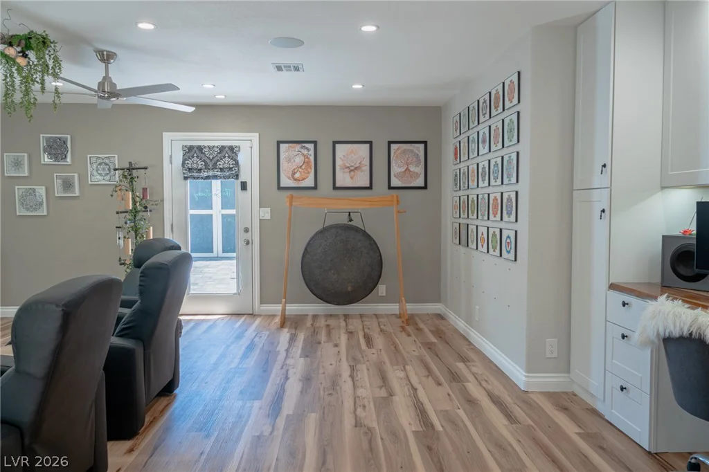 2925 Thurman, Las Vegas, NV 89120