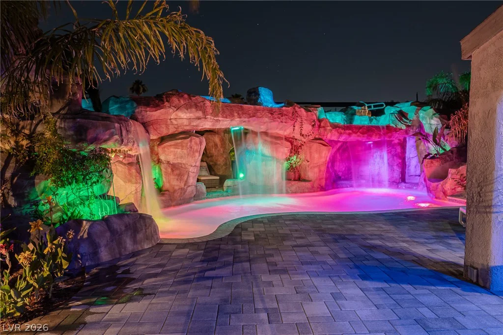 2925 Thurman, Las Vegas, NV 89120