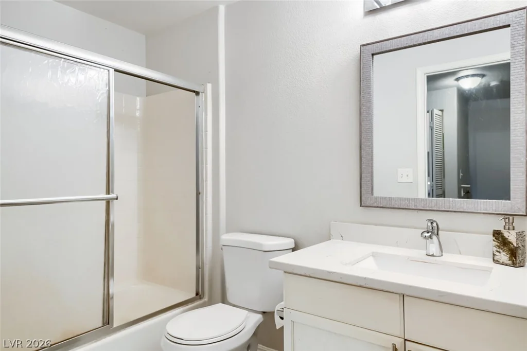 5330 Charleston, Las Vegas, NV 89142