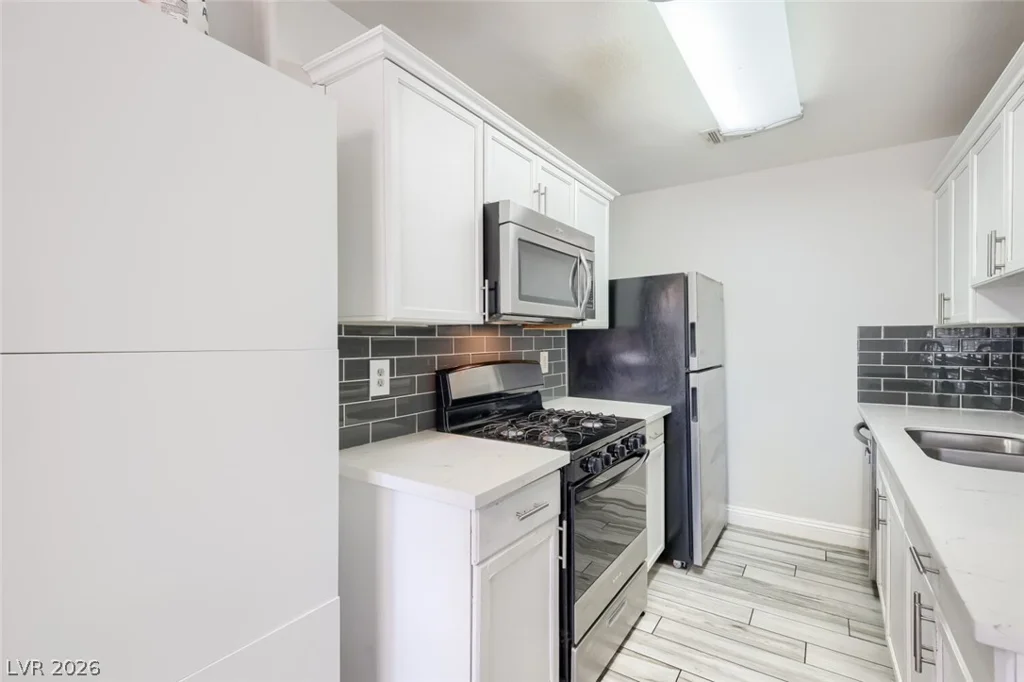 5330 Charleston, Las Vegas, NV 89142