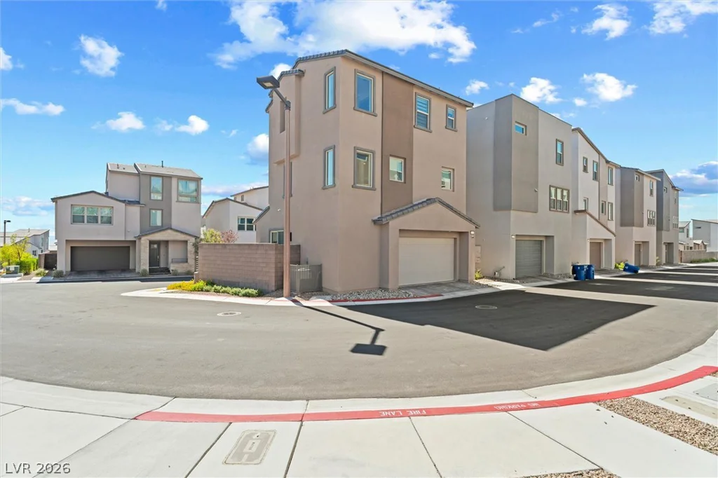 673 Pyrite Will, Las Vegas, NV 89138