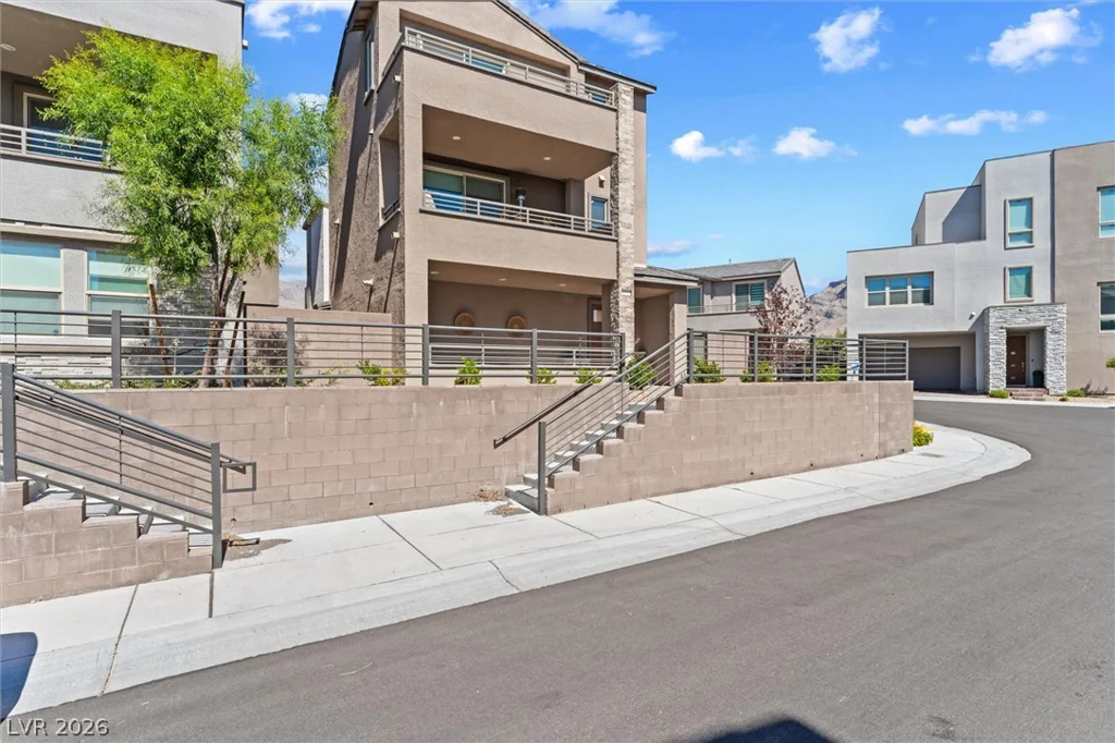 673 Pyrite Will, Las Vegas, NV 89138