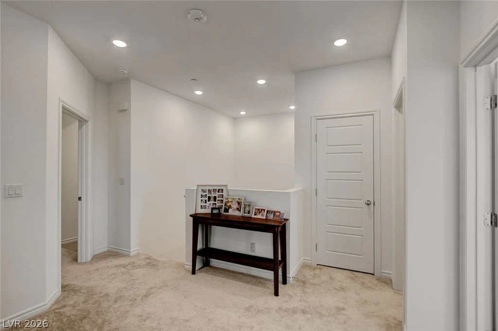 600 Carriage Hill, Las Vegas, NV 89138