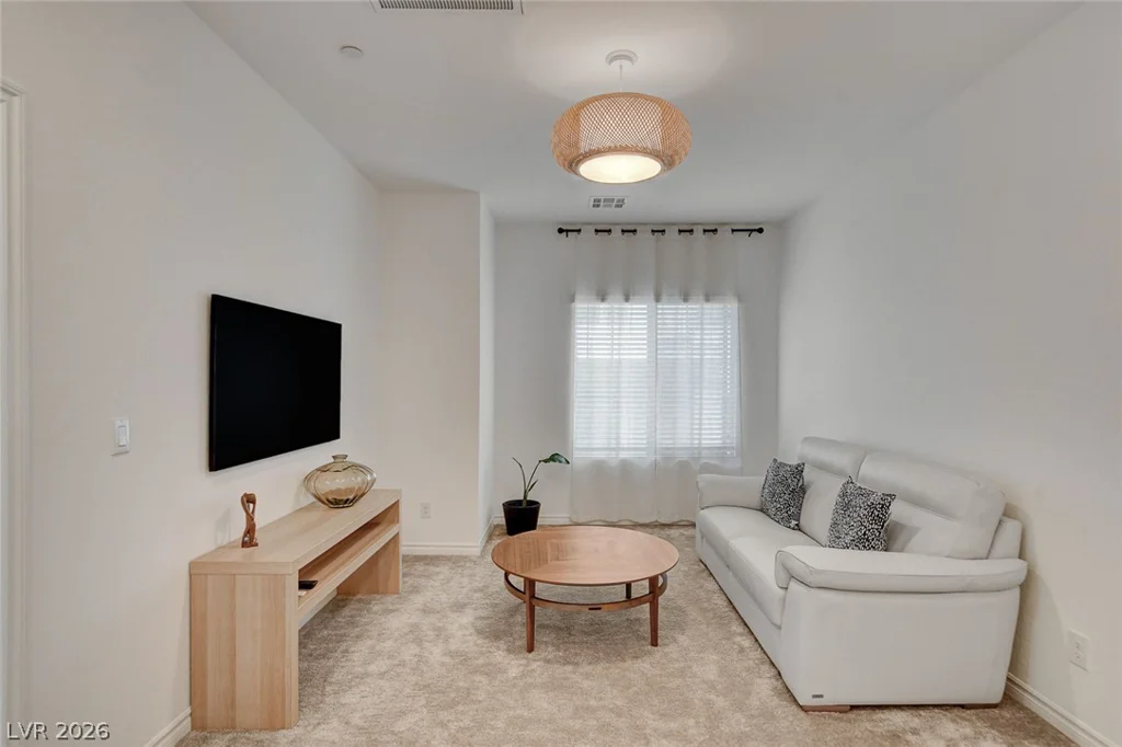600 Carriage Hill, Las Vegas, NV 89138