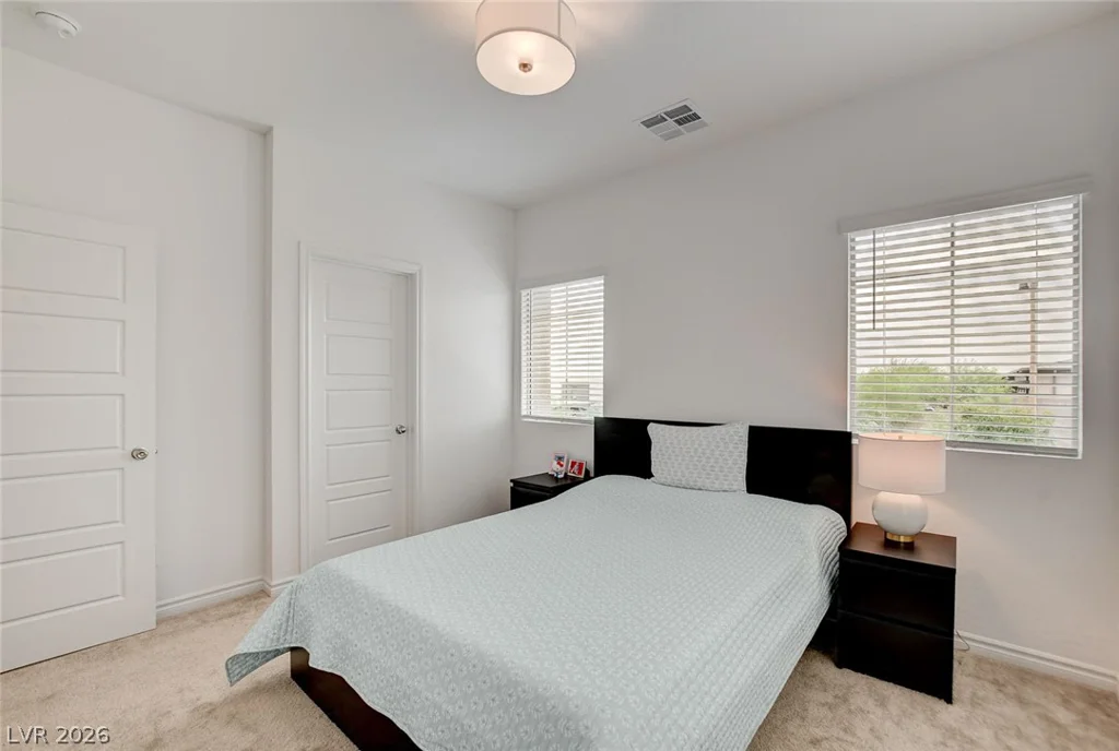 600 Carriage Hill, Las Vegas, NV 89138