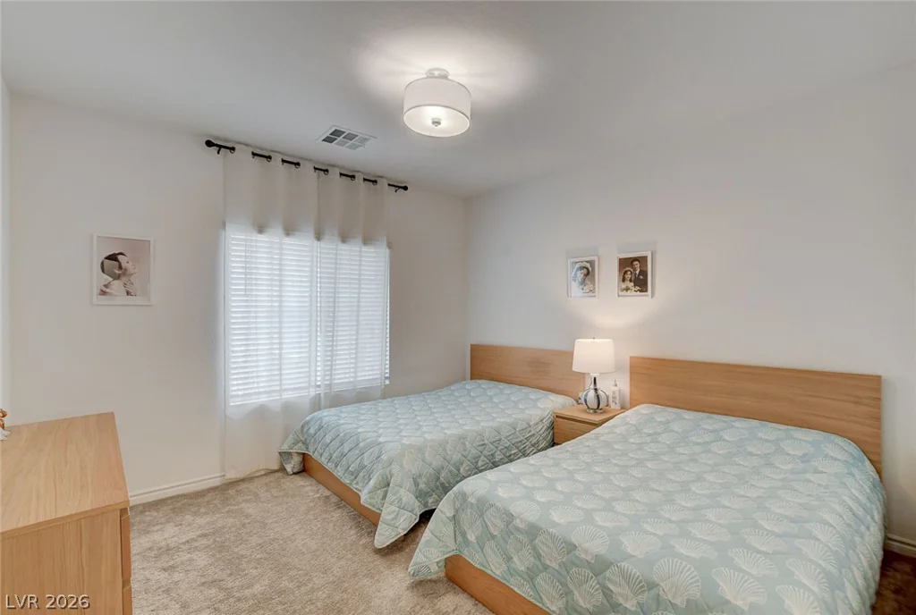 600 Carriage Hill, Las Vegas, NV 89138