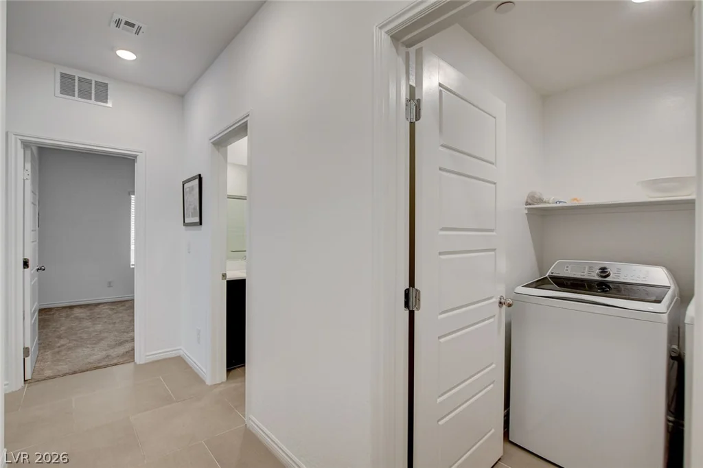 600 Carriage Hill, Las Vegas, NV 89138