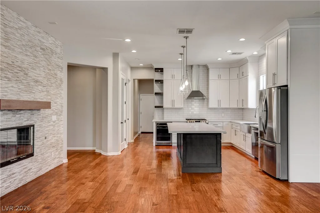 3374 Garden Shower, Las Vegas, NV 89135
