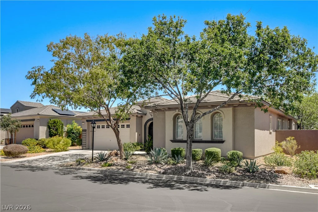 3374 Garden Shower, Las Vegas, NV 89135