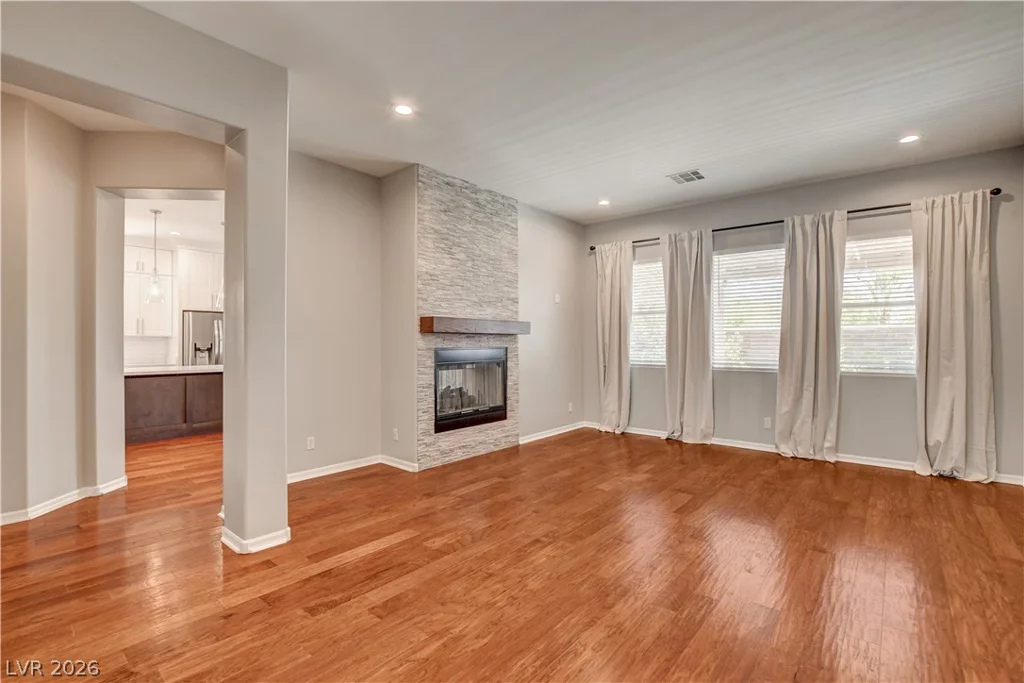 3374 Garden Shower, Las Vegas, NV 89135