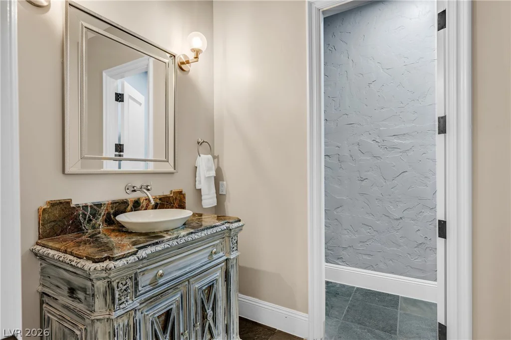 8 Rue Mediterra, Henderson, NV 89011