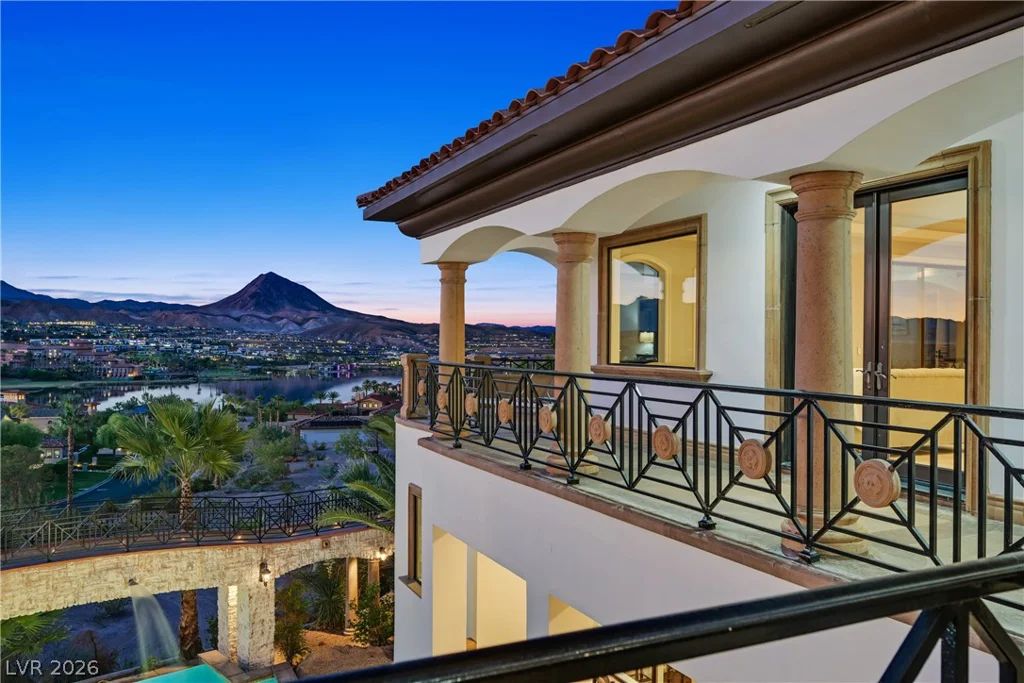 8 Rue Mediterra, Henderson, NV 89011