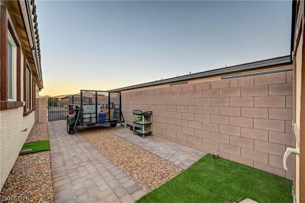 6391 Montrose Park, Las Vegas, NV 89149