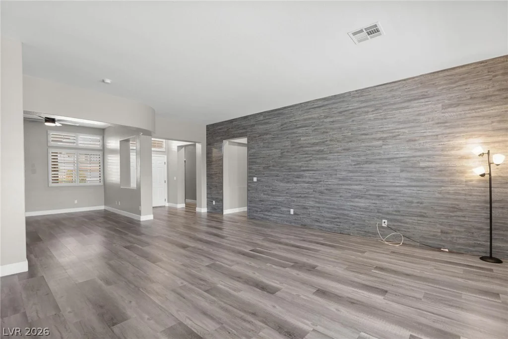 9907 Ridge Manor, Las Vegas, NV 89148