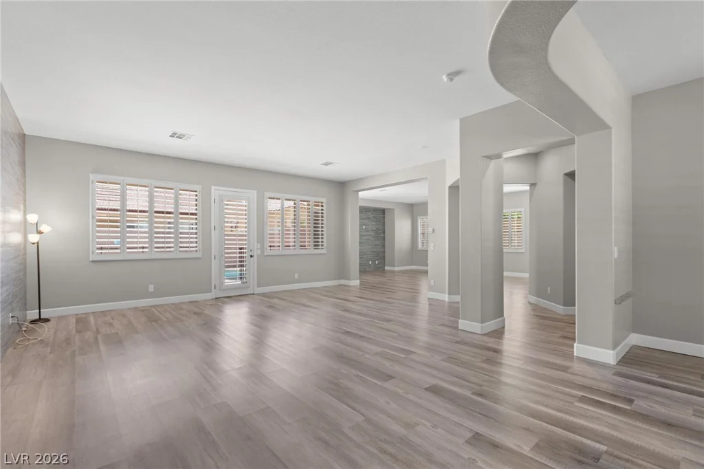9907 Ridge Manor, Las Vegas, NV 89148