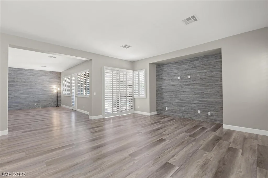 9907 Ridge Manor, Las Vegas, NV 89148