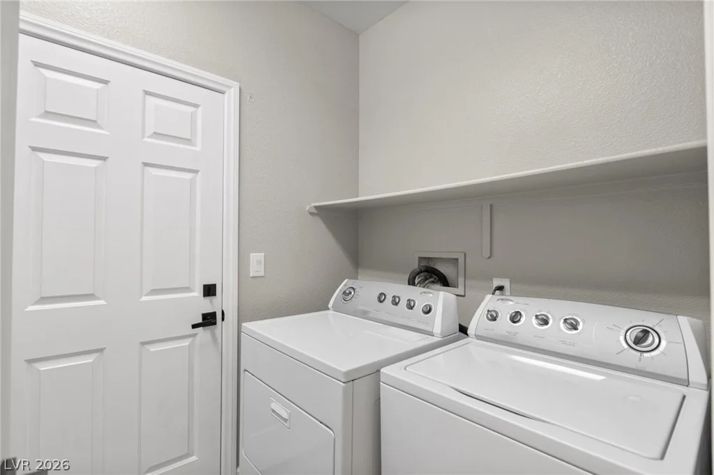9907 Ridge Manor, Las Vegas, NV 89148