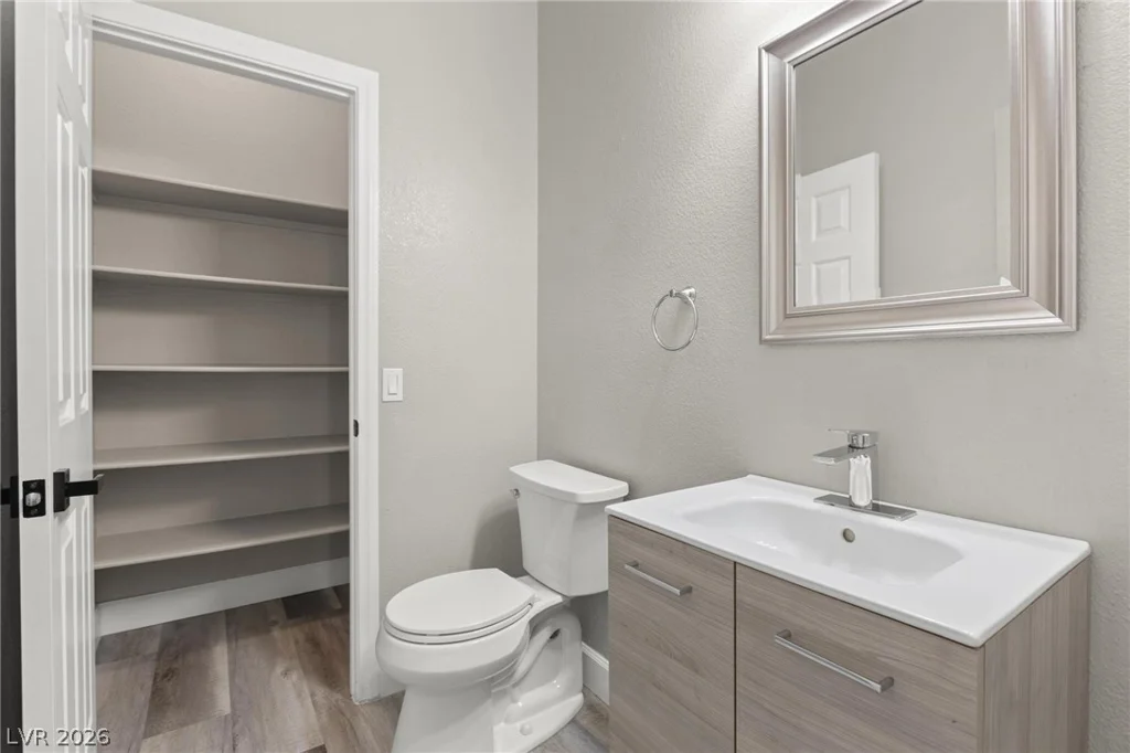 9907 Ridge Manor, Las Vegas, NV 89148