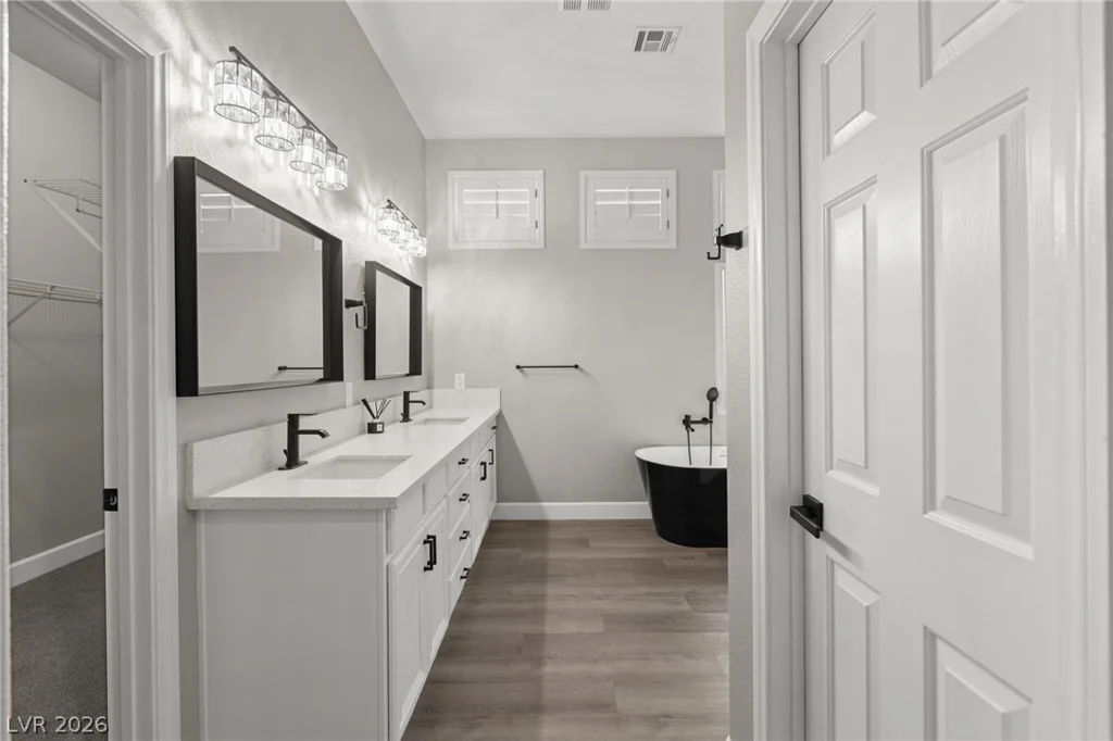 9907 Ridge Manor, Las Vegas, NV 89148