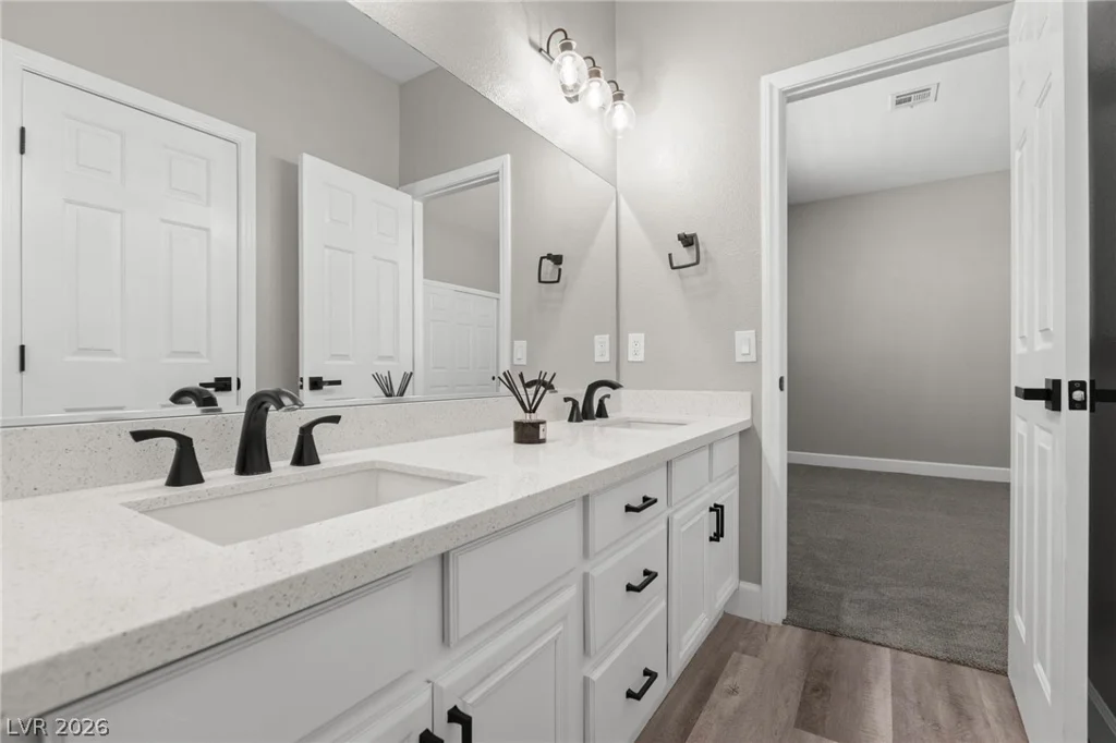 9907 Ridge Manor, Las Vegas, NV 89148