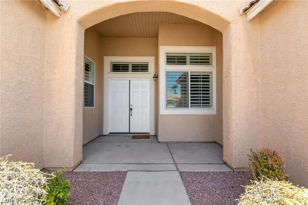 9907 Ridge Manor, Las Vegas, NV 89148