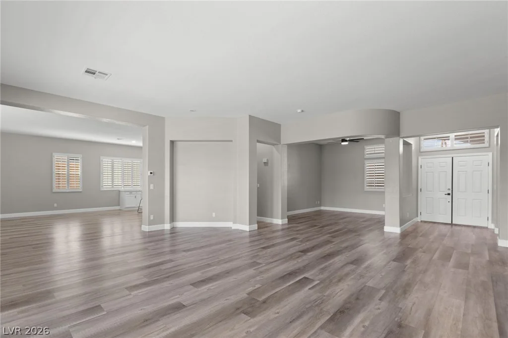 9907 Ridge Manor, Las Vegas, NV 89148
