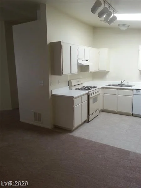2301 Shady Hill, Las Vegas, NV 89106