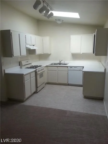 2301 Shady Hill, Las Vegas, NV 89106