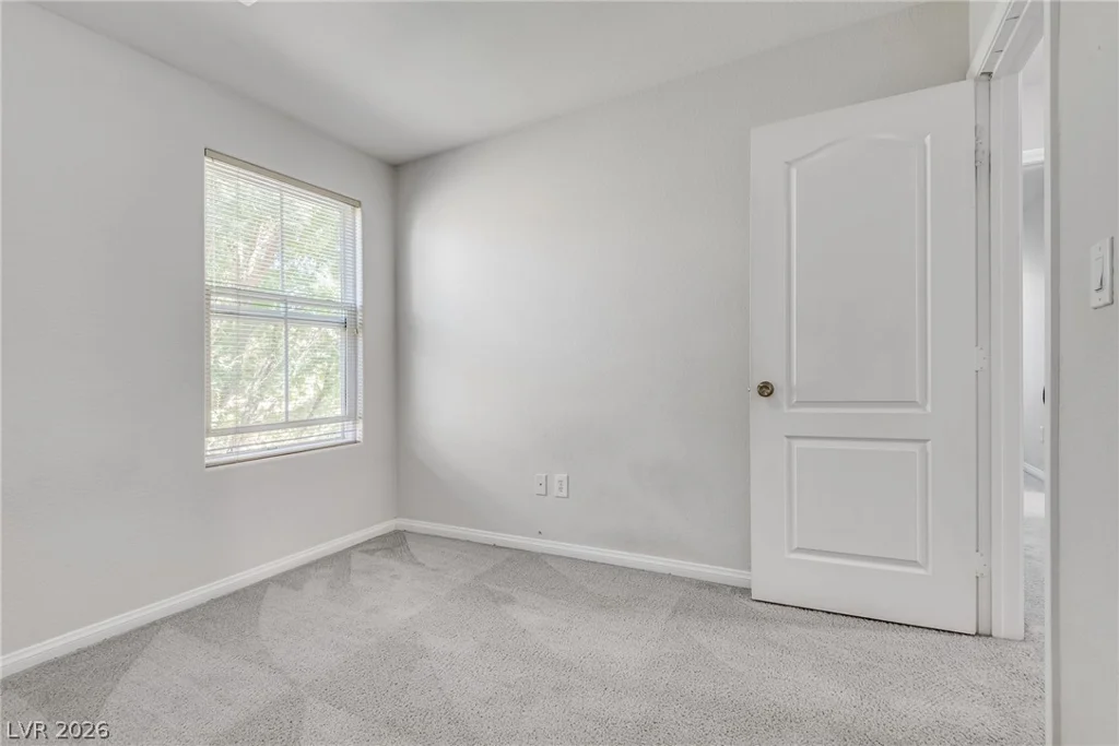 3924 Lazy Pine, Las Vegas, NV 89108