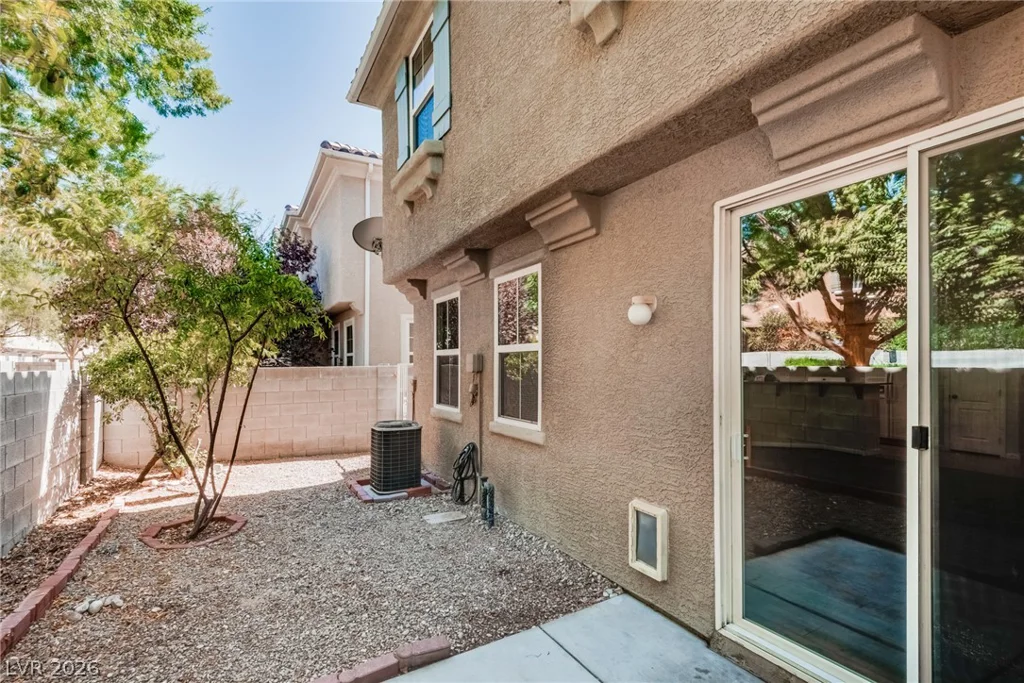 3924 Lazy Pine, Las Vegas, NV 89108