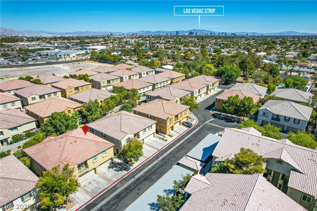 3924 Lazy Pine, Las Vegas, NV 89108