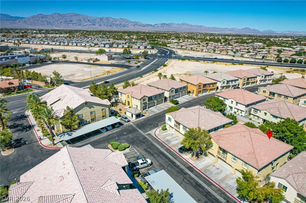 3924 Lazy Pine, Las Vegas, NV 89108