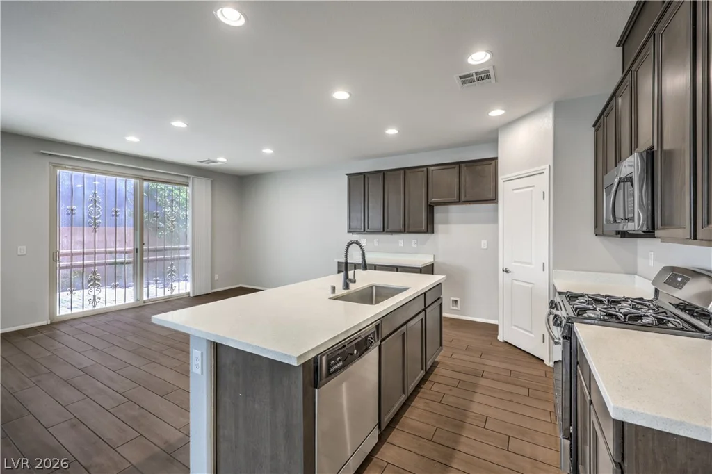 8686 Windy Canyon, Las Vegas, NV 89113