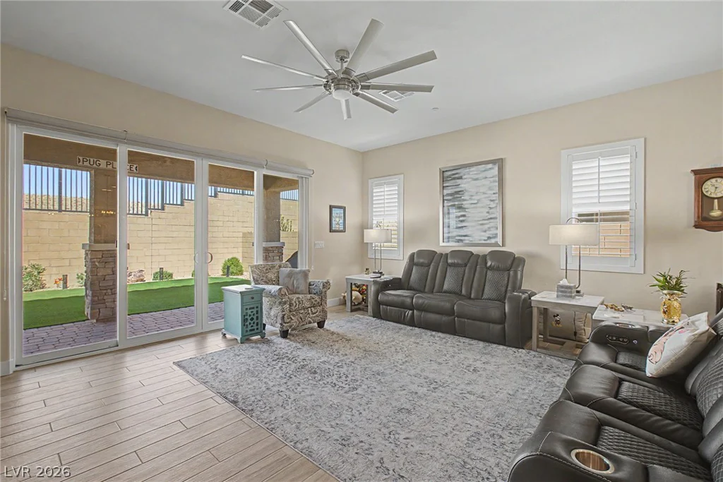 7375 Rosenberger, Las Vegas, NV 89166