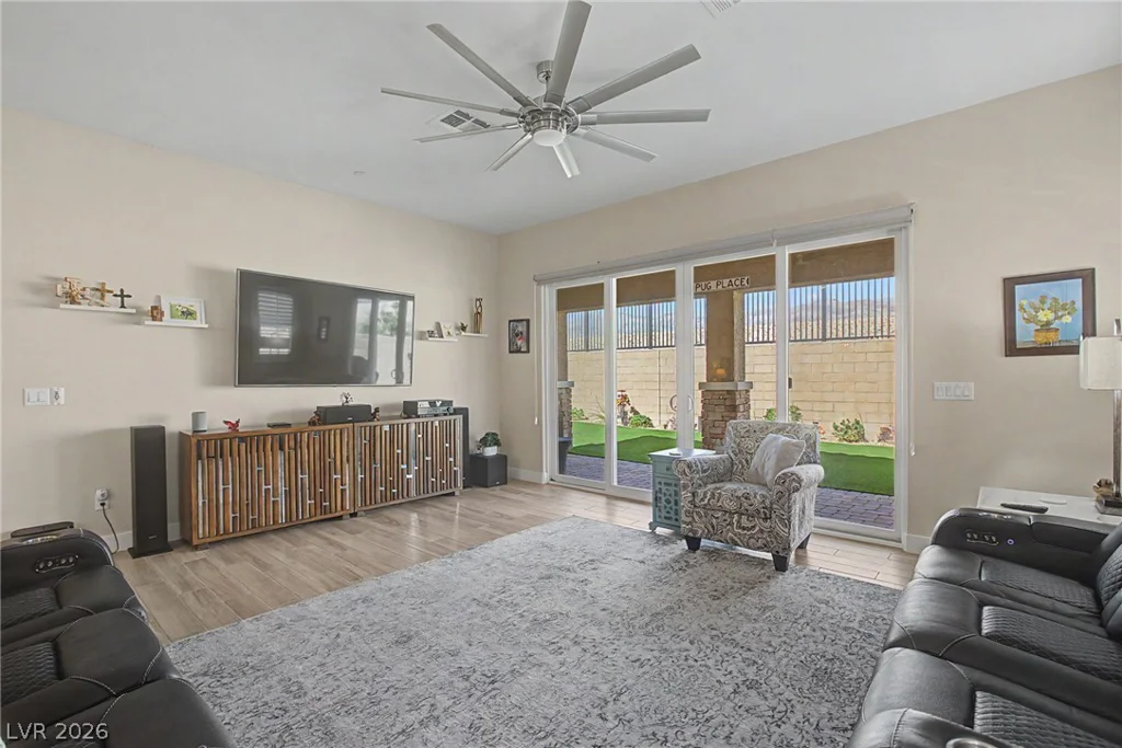 7375 Rosenberger, Las Vegas, NV 89166