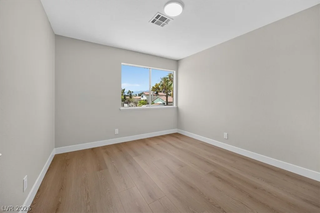 3842 Higley, Las Vegas, NV 89103