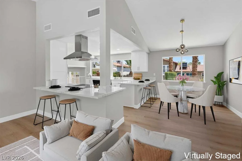 3842 Higley, Las Vegas, NV 89103