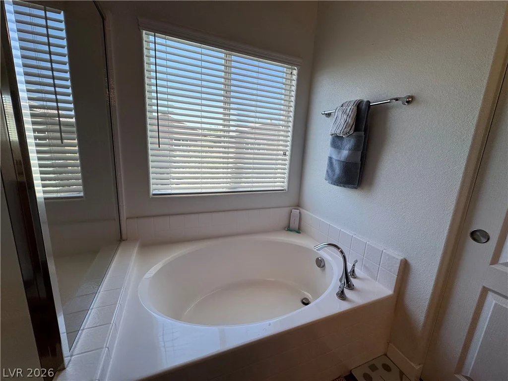 7379 Glorious Sun, Las Vegas, NV 89178