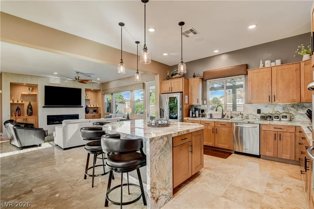 3364 Garden Shower, Las Vegas, NV 89135