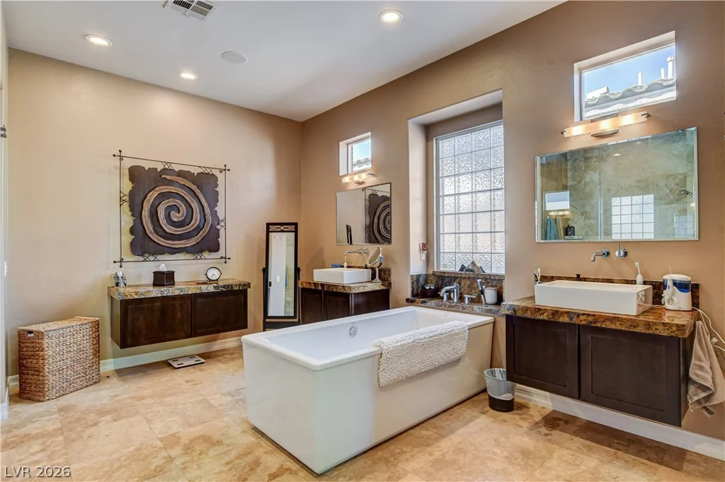 3364 Garden Shower, Las Vegas, NV 89135