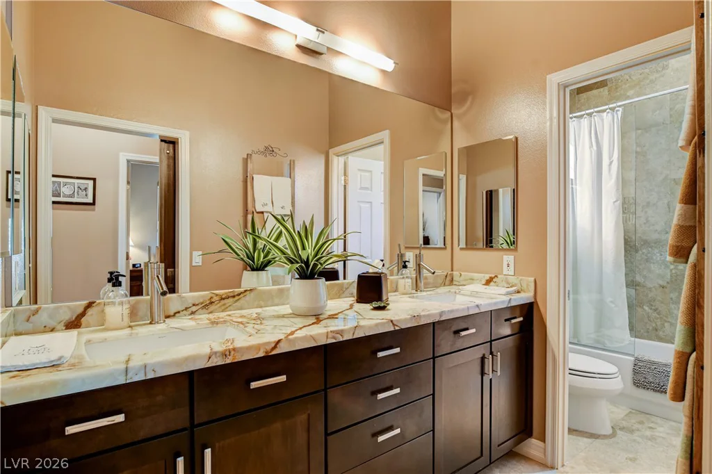 3364 Garden Shower, Las Vegas, NV 89135