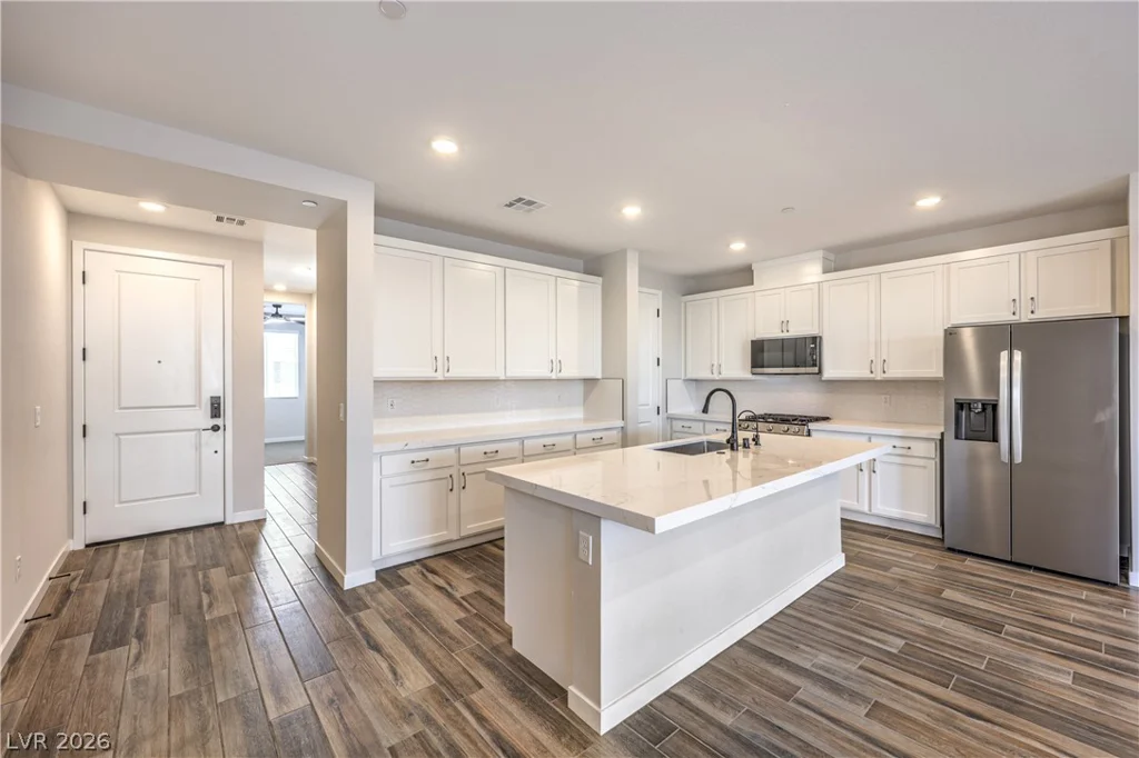 8336 Tanton Ridge, Las Vegas, NV 89166