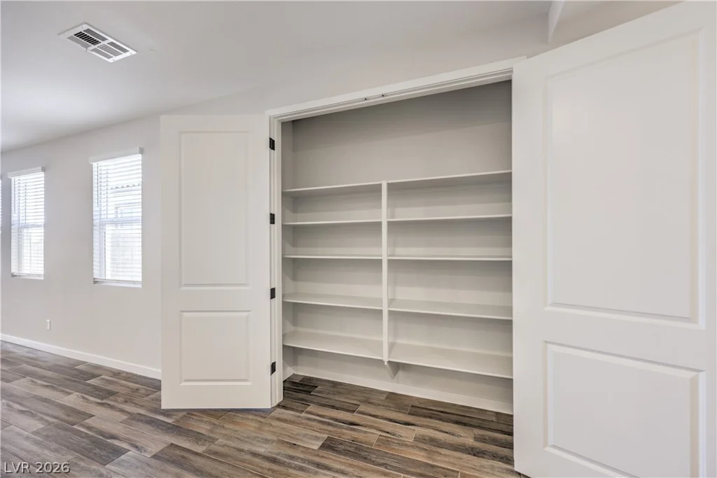 8336 Tanton Ridge, Las Vegas, NV 89166