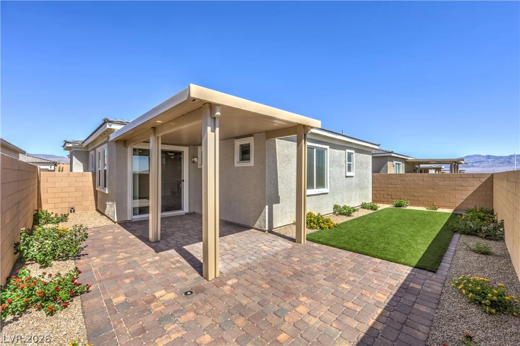 8336 Tanton Ridge, Las Vegas, NV 89166