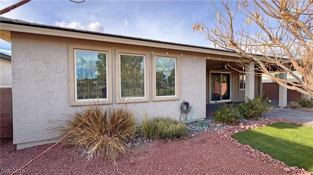 5119 Long Leaf, Pahrump, NV 89061